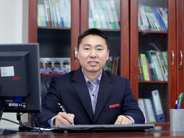 我院唐春林教授荣获 “重庆市名师奖”称号
