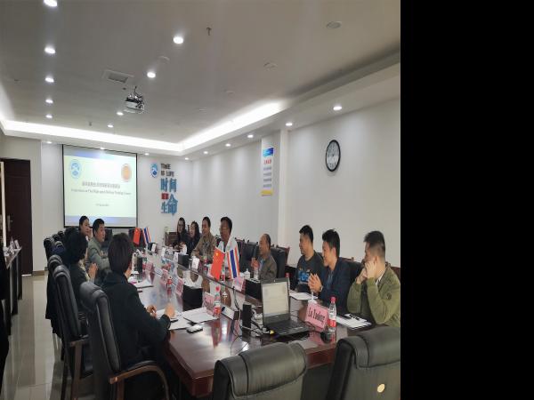重庆公运职院召开泰国高铁技术培训项目座谈会 与泰国春武里技术学院就深化校际合作达成新共识
