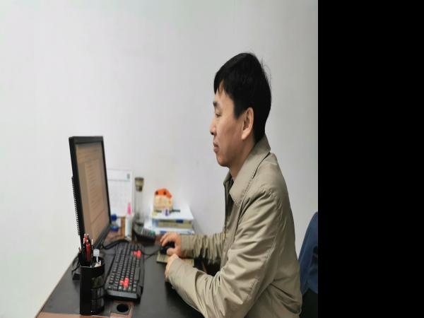 beat365英国官网网站唐春林教授参加交通运输部城轨交通列车司机职业技能鉴定教材编写布置会