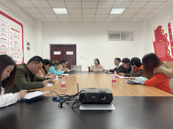 beat365英国官网网站召开订单班学生管理工作专题会