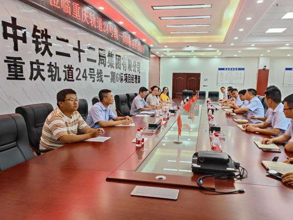 beat365英国官网网站唐春林副校长率队调研校企合作培养“双师型”教师工作
