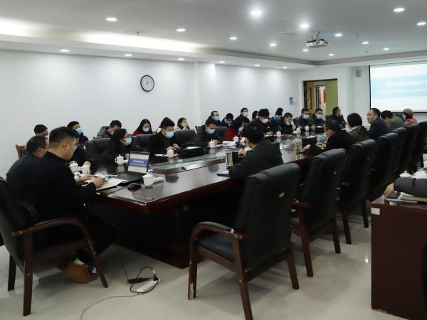 学校主要领导率队到轨道交通学院调研