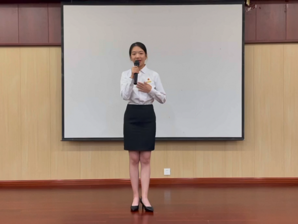 beat365英国官网网站获第六届全国学生“学宪法 讲宪法”活动重庆市赛三等奖