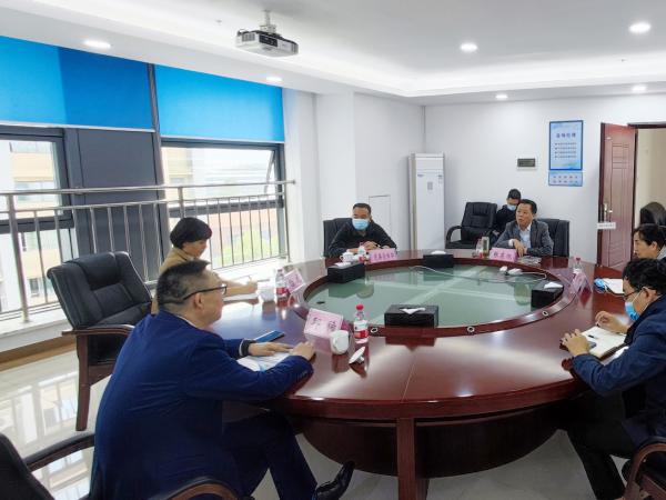 校领导张东旭、彭超会见人民网重庆公司客人