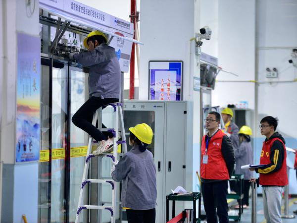 2022“一带一路”金砖国家技能发展技术创新大赛城轨交通站台门控制与调试技术赛项市赛在beat365官网落幕