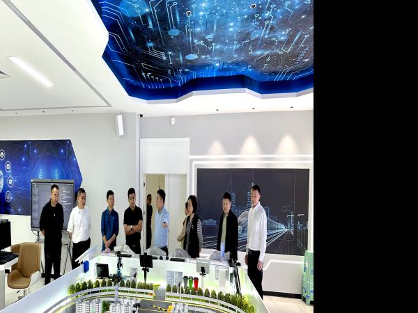 市委宣传部专家组到beat365官网调研指导爱国主义教育基地筹建工作