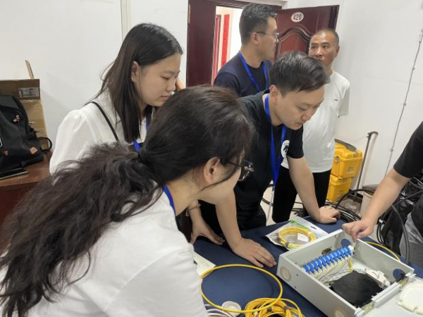 智慧交通学院到中国铁路成都局达州电务段开展暑期企业实践交流活动