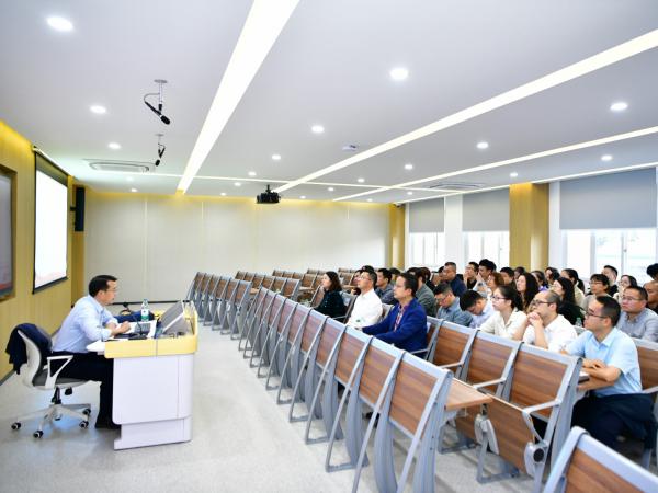beat365官网举办“清廉学校建设”专题讲座