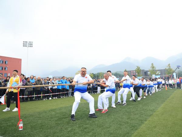2个第二名！beat365官网在交通开投集团第五届职工运动会中取得历史性突破